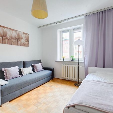 2 Bedroom Apartment In Green Location Warszawa Zewnętrze zdjęcie