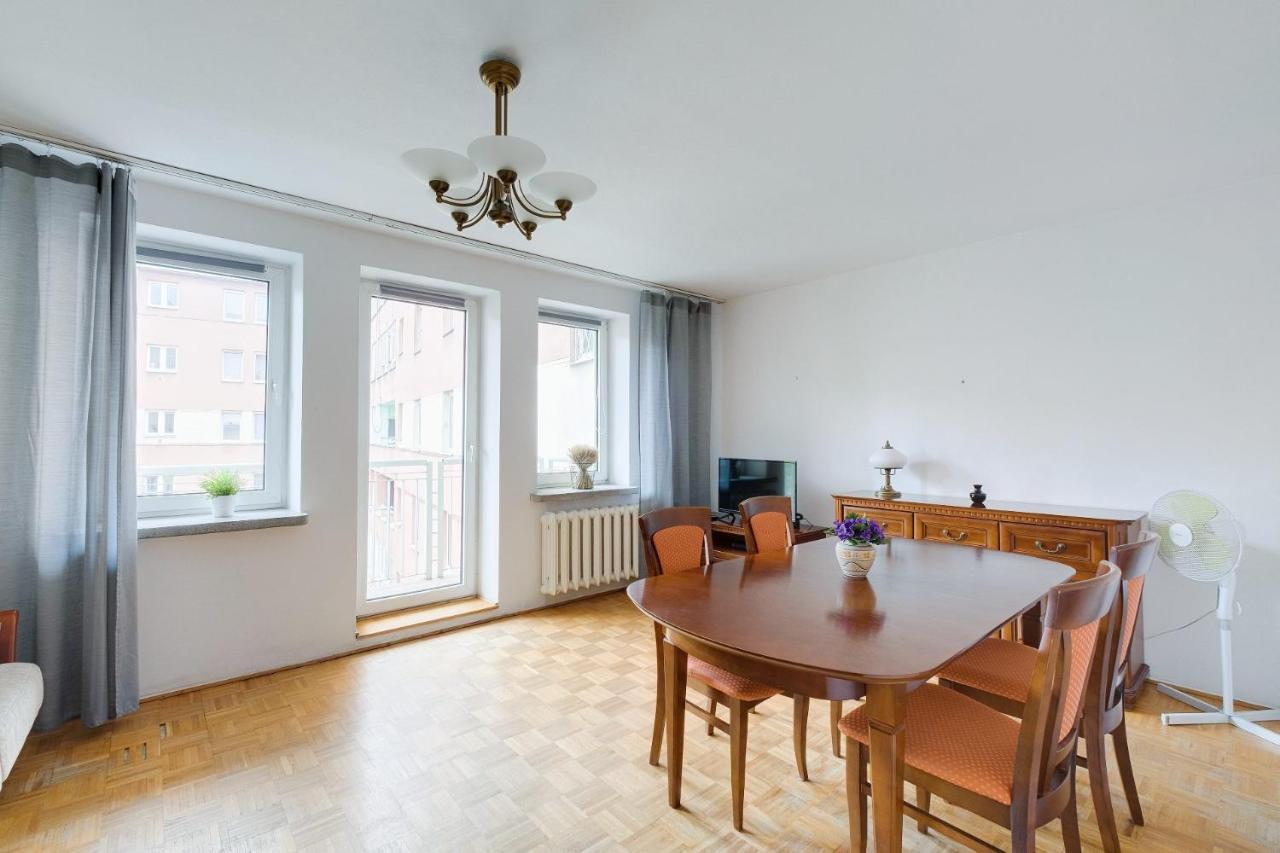 2 Bedroom Apartment In Green Location Warszawa Zewnętrze zdjęcie