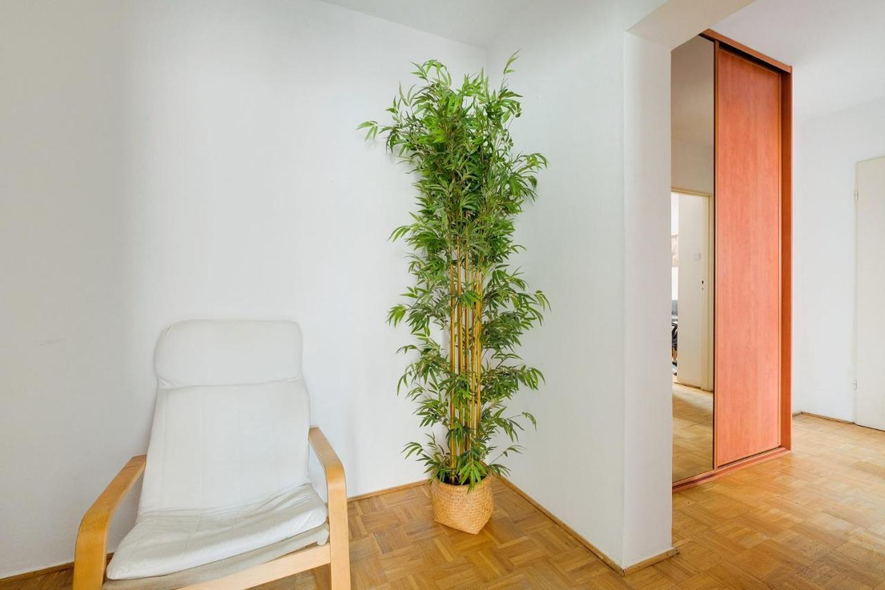 2 Bedroom Apartment In Green Location Warszawa Zewnętrze zdjęcie